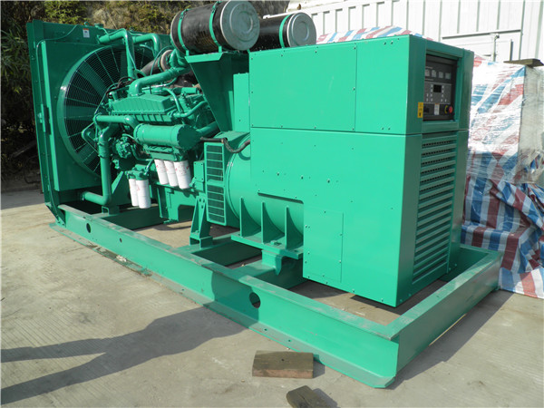 玉田出租发电机 发电机组厂家：柴油发电机组的控制屏的作用是什么？