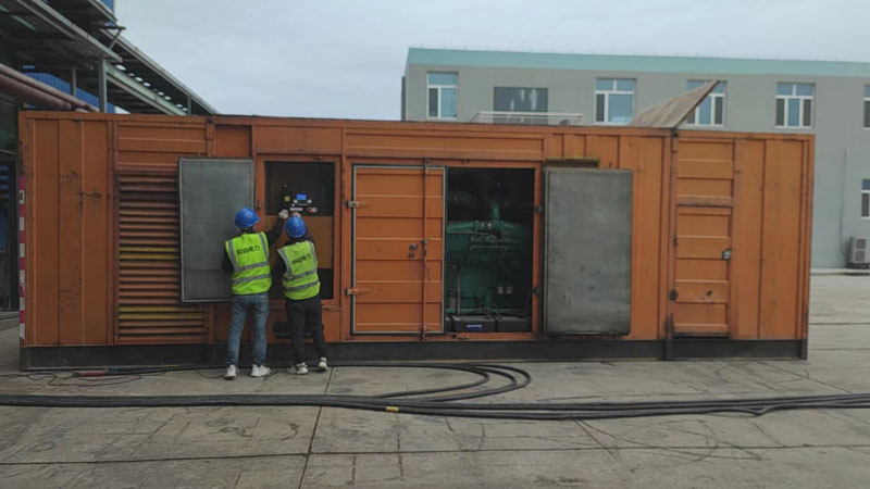 玉田如何检查柴油发电机组的机油油位？